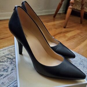 Michael Kors MK-Flex Leather Mid Pump Black Size 9 Women's